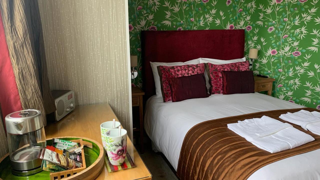 Ramsey House - Luxury Licensed B&B - Parking And Guest Lounge St David's Zewnętrze zdjęcie